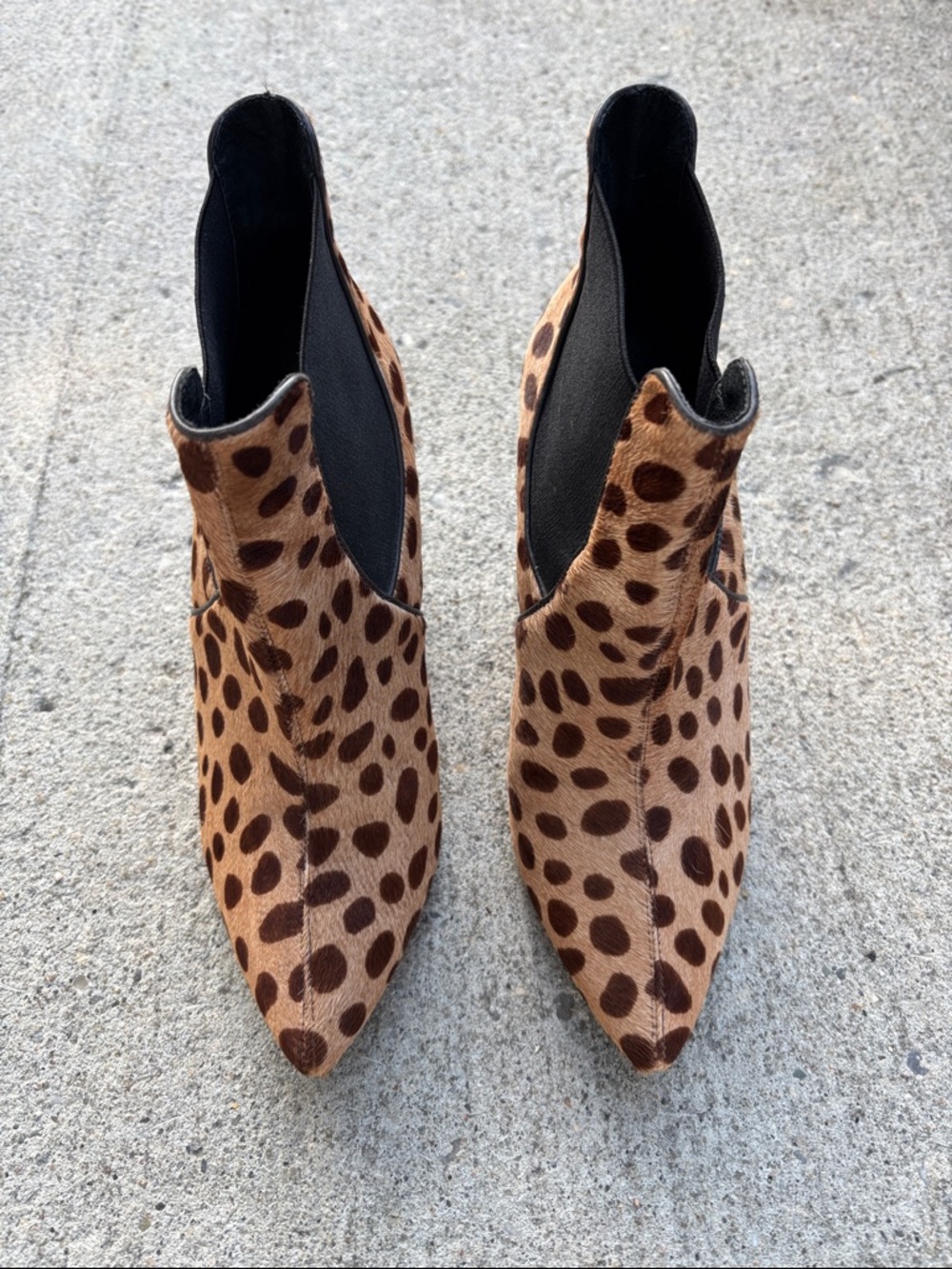 Pour La Victoire Leopard Print Pointed Toe Women's Ankle Boots